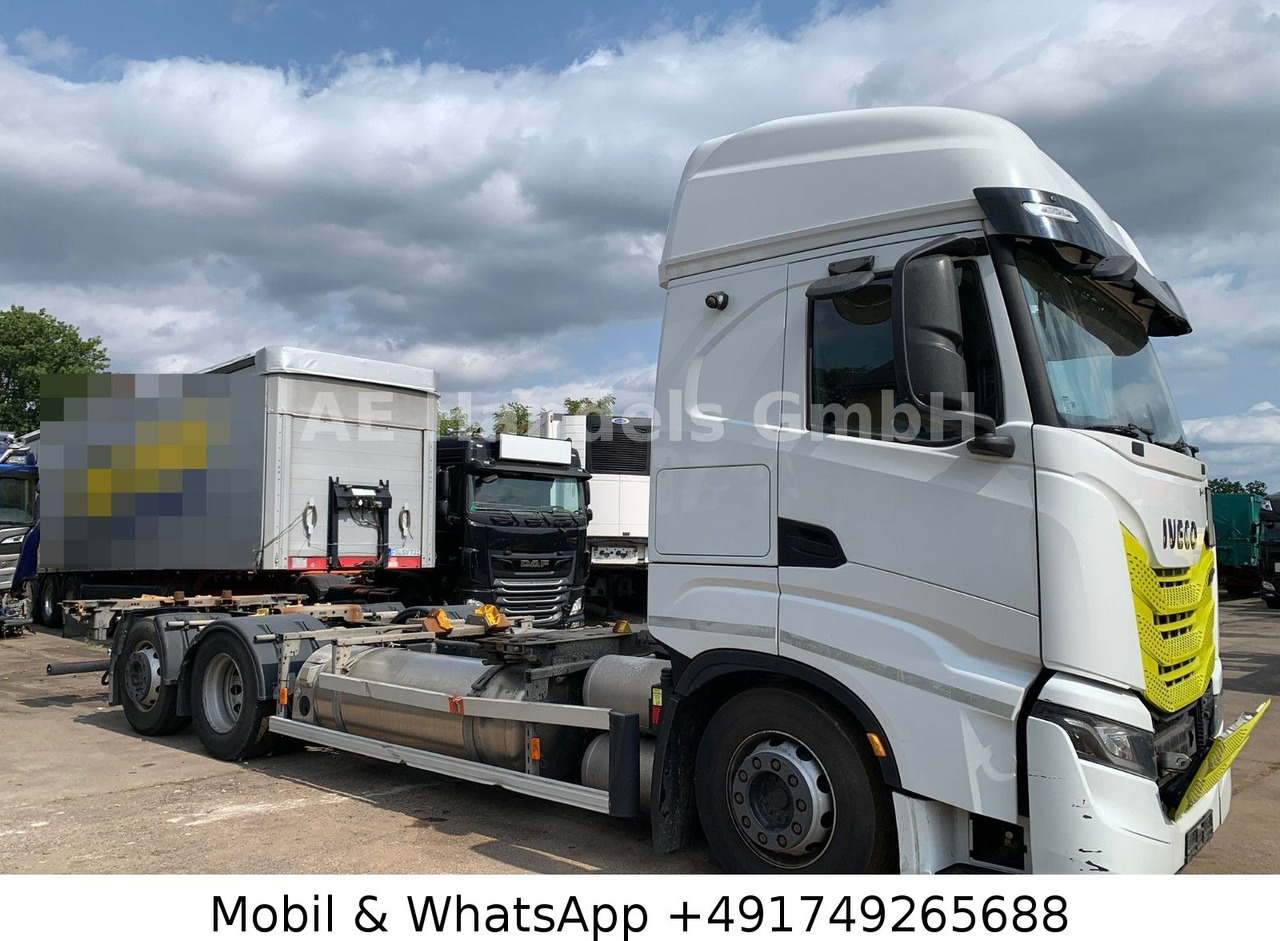 Iveco S-Way 460 LNG BDF 6x2 *Retarder/Lenk+Lift/AHK - Châssis cabine: photos 2 Iveco S-Way 460 LNG BDF 6x2 *Retarder/Lenk+Lift/AHK - Châssis cabine: photos 2