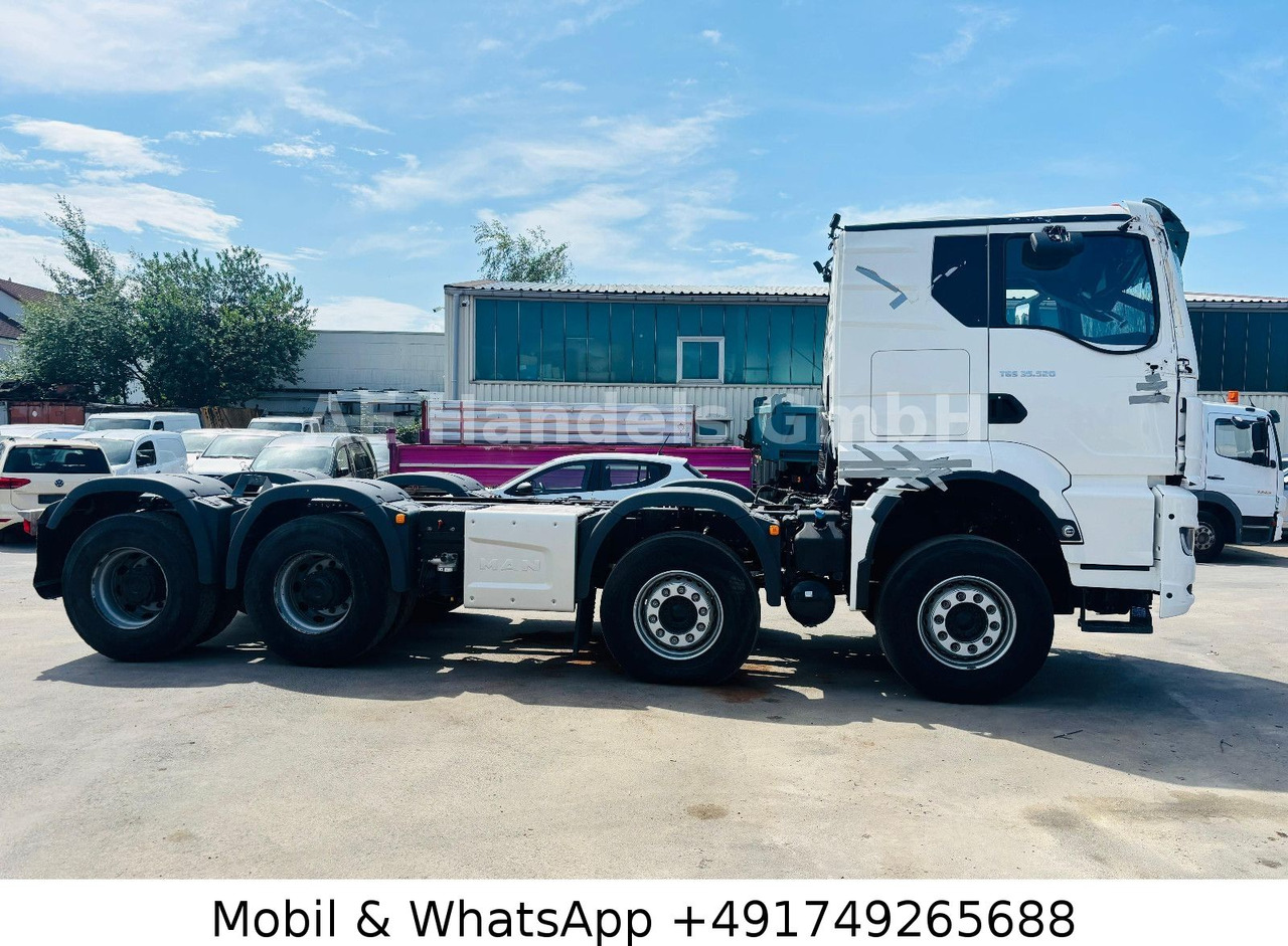 MAN TGS 32.520 GN BB 8x4 *ACC / AP / LED - Châssis cabine: photos 4 MAN TGS 32.520 GN BB 8x4 *ACC / AP / LED - Châssis cabine: photos 4
