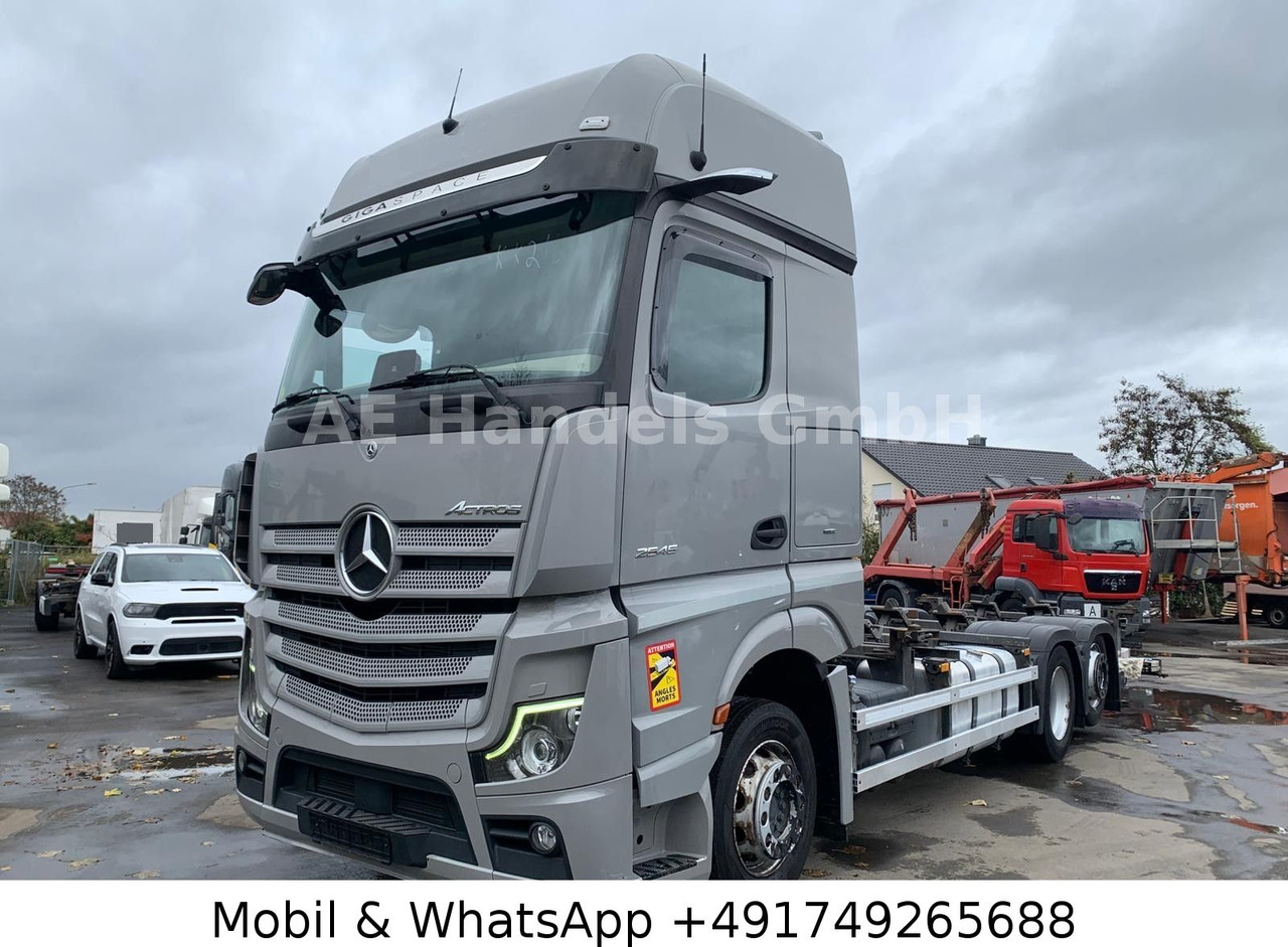 Mercedes-Benz Actros V 2545 BigSpace LL*Retarder/LBW/Lenk+Lift - Camion porte-conteneur/ Caisse mobile: photos 1 Mercedes-Benz Actros V 2545 BigSpace LL*Retarder/LBW/Lenk+Lift - Camion porte-conteneur/ Caisse mobile: photos 1