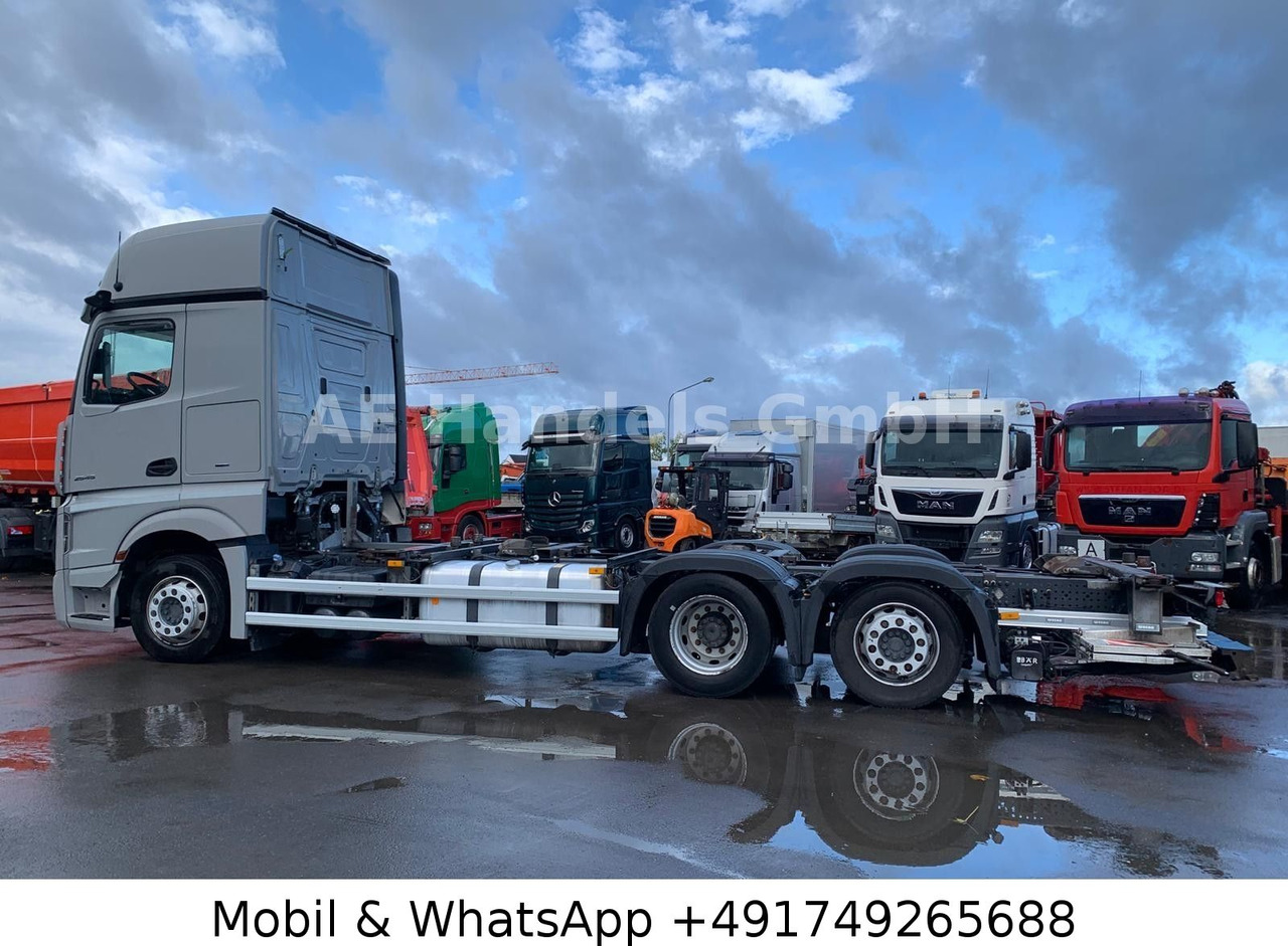 Mercedes-Benz Actros V 2545 BigSpace LL*Retarder/LBW/Lenk+Lift - Châssis cabine: photos 2 Mercedes-Benz Actros V 2545 BigSpace LL*Retarder/LBW/Lenk+Lift - Châssis cabine: photos 2