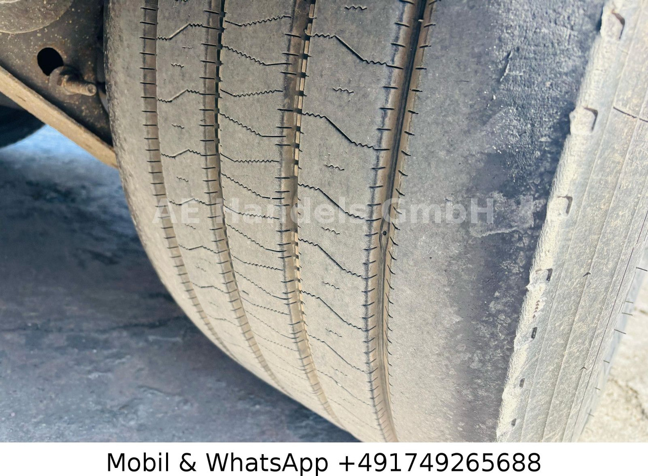 Semi-remorque rideaux coulissants Schwarzmüller J Serie Mega *Edscha / Tautliner / Hubdach: photos 13 Semi-remorque rideaux coulissants Schwarzmüller J Serie Mega *Edscha / Tautliner / Hubdach: photos 13