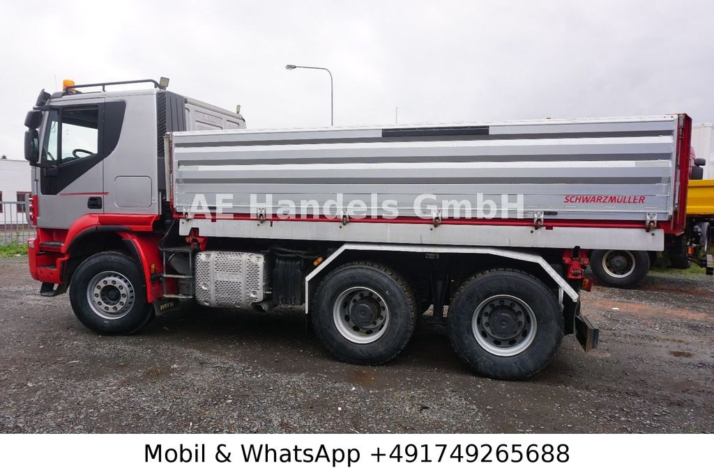 Iveco Trakker 500 BL 6x4 *Retarder/11m³/Wechselkipper - Tracteur routier: photos 3 Iveco Trakker 500 BL 6x4 *Retarder/11m³/Wechselkipper - Tracteur routier: photos 3