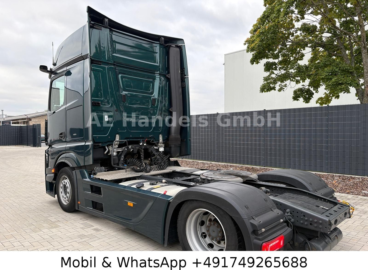 Mercedes-Benz Actros V 1843 L LL LowDeck *Retarder/ACC/2xTank - Tracteur routier: photos 3 Mercedes-Benz Actros V 1843 L LL LowDeck *Retarder/ACC/2xTank - Tracteur routier: photos 3