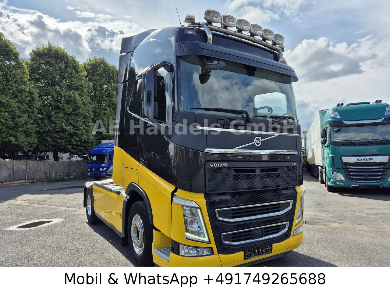 Volvo FH 500 Globe*Retarder/Standklima/ACC/Vollspoiler - Tracteur routier: photos 1 Volvo FH 500 Globe*Retarder/Standklima/ACC/Vollspoiler - Tracteur routier: photos 1