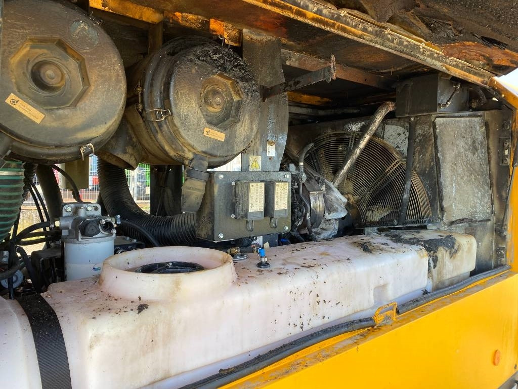 Compresseur d'air Doosan 12/205 Stage V / BOBCAT PA12.20 1er Main endommagé: photos 13