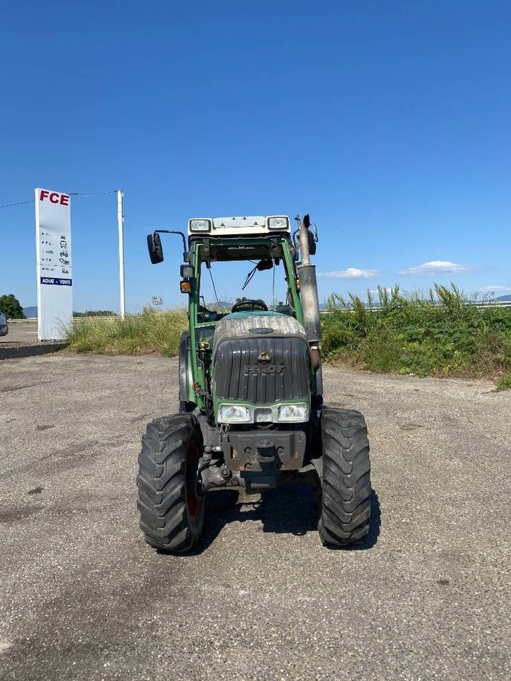 Fendt 209F Vario TMS 1er Main endommagé - Tracteur agricole: photos 2 Fendt 209F Vario TMS 1er Main endommagé - Tracteur agricole: photos 2