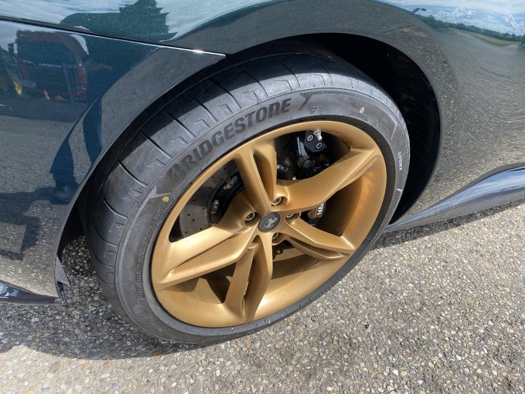 Coupé Ferrari 296 GTB 3.0Turbo Hybride / 1er Main endommagé: photos 35