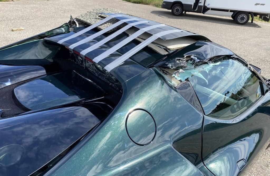 Coupé Ferrari 296 GTB 3.0Turbo Hybride / 1er Main endommagé: photos 37