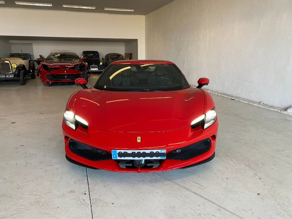 Ferrari 296 GTB Origine Françaises TVA Récupérable neuve - Voiture: photos 2 Ferrari 296 GTB Origine Françaises TVA Récupérable neuve - Voiture: photos 2