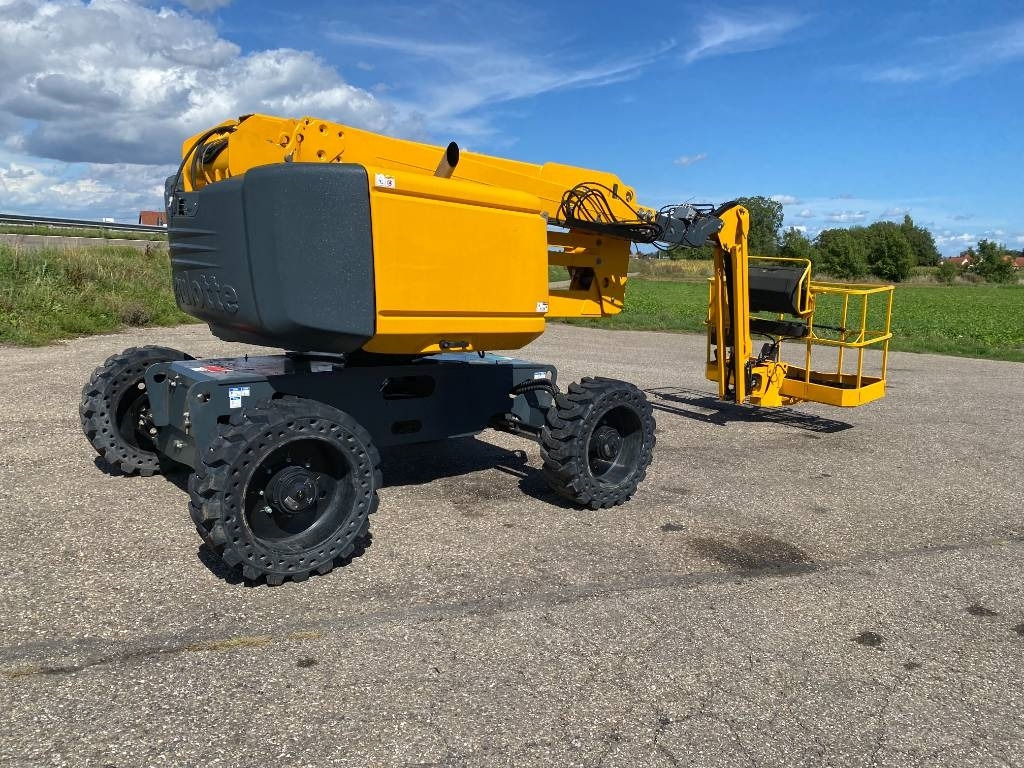 Nacelle articulée Haulotte HA16 RT/PRO-Certificat CE endommagée: photos 7 Nacelle articulée Haulotte HA16 RT/PRO-Certificat CE endommagée: photos 7