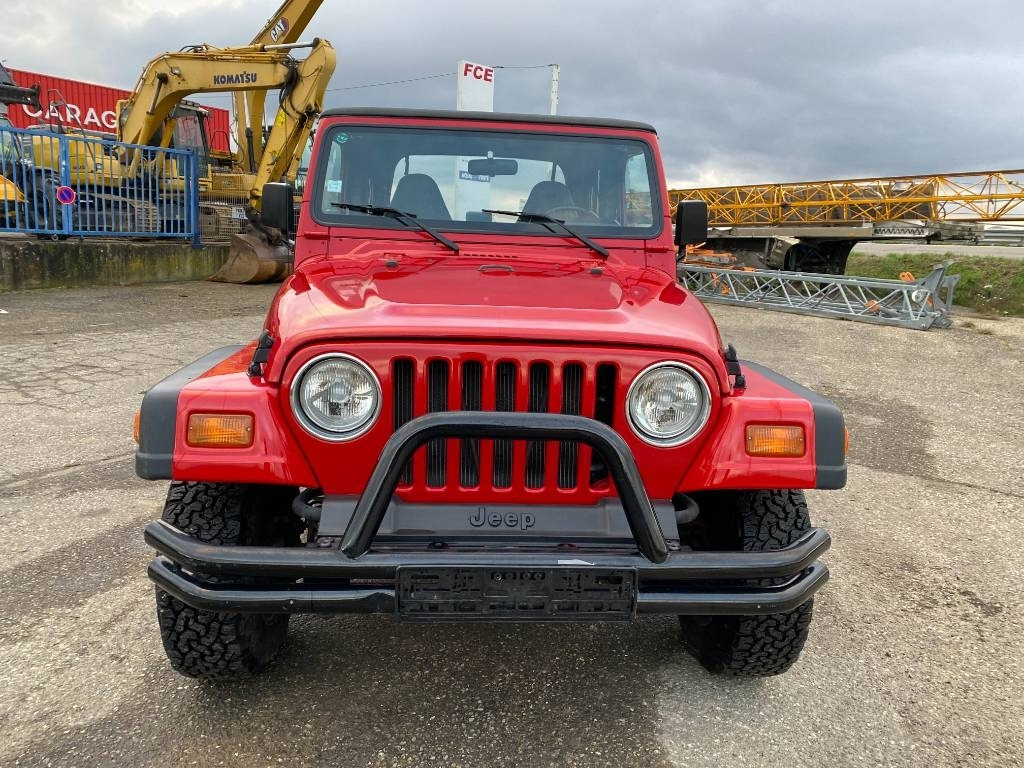 Jeep WRANGLER 2.5i 118 Véhicule d'Origine Française - SUV: photos 2 Jeep WRANGLER 2.5i 118 Véhicule d'Origine Française - SUV: photos 2