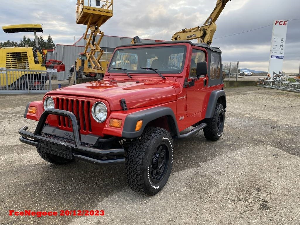 Jeep WRANGLER 2.5i 118 Véhicule d'Origine Française - SUV: photos 1 Jeep WRANGLER 2.5i 118 Véhicule d'Origine Française - SUV: photos 1