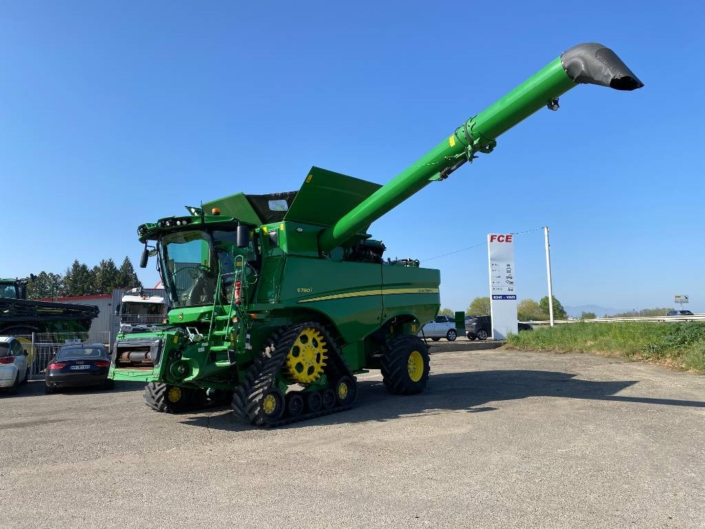 John Deere S 780i Garantie PowerGard 08/2027 - Moissonneuse-batteuse: photos 2 John Deere S 780i Garantie PowerGard 08/2027 - Moissonneuse-batteuse: photos 2