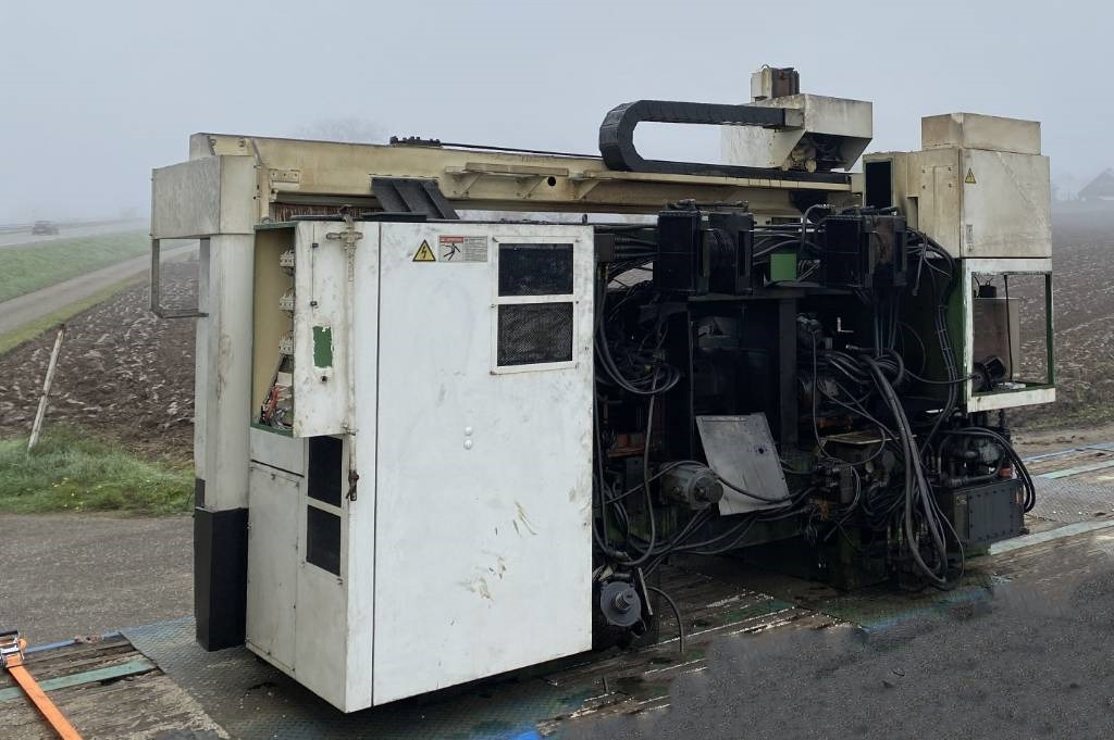 Mazak / Yamazaki FLEX-GL 200N-MLTPLX 630 1er Main - Tour à métaux: photos 4 Mazak / Yamazaki FLEX-GL 200N-MLTPLX 630 1er Main - Tour à métaux: photos 4