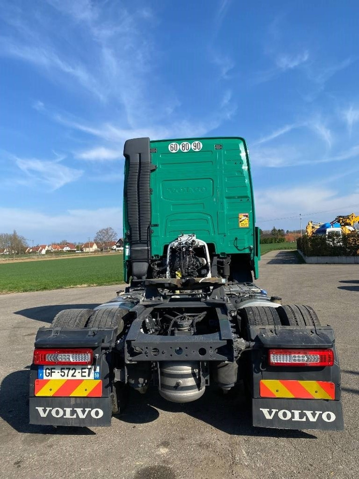Volvo FH 500 I-save GLOBETROTTER 1er Main endommagé - Tracteur routier: photos 5 Volvo FH 500 I-save GLOBETROTTER 1er Main endommagé - Tracteur routier: photos 5