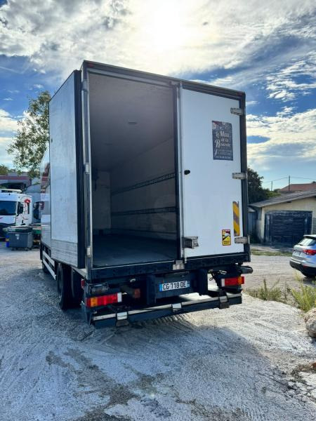 Camion frigorifique Iveco Stralis 360: photos 6