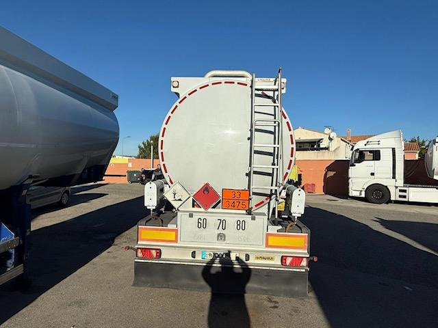 Magyar CITERNE CARBURANT 41000 LITRES 39 T - Semi-remorque citerne: photos 5 Magyar CITERNE CARBURANT 41000 LITRES 39 T - Semi-remorque citerne: photos 5