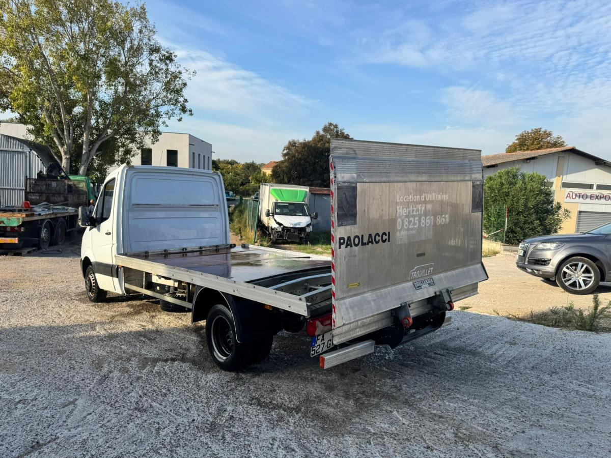Mercedes Sprinter 312 CDI HAYON ELEVATEUR - Utilitaire plateau: photos 4 Mercedes Sprinter 312 CDI HAYON ELEVATEUR - Utilitaire plateau: photos 4