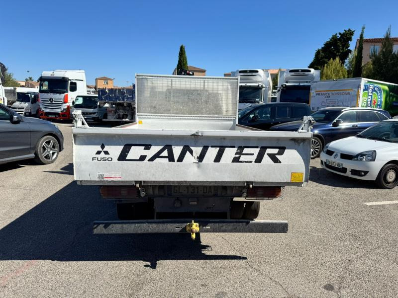 Mitsubishi Fuso FUSO CANTER 35C13 BENNE - Utilitaire benne: photos 5 Mitsubishi Fuso FUSO CANTER 35C13 BENNE - Utilitaire benne: photos 5