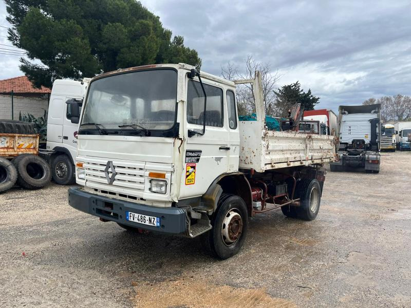 Renault Midliner 140 - Camion benne: photos 1 Renault Midliner 140 - Camion benne: photos 1