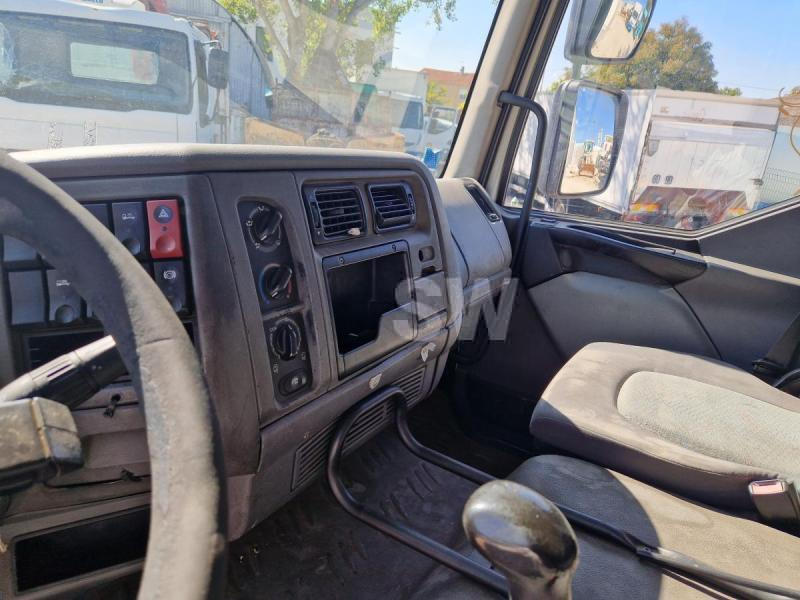 Camion fourgon Renault Midlum 220 DCI: photos 14