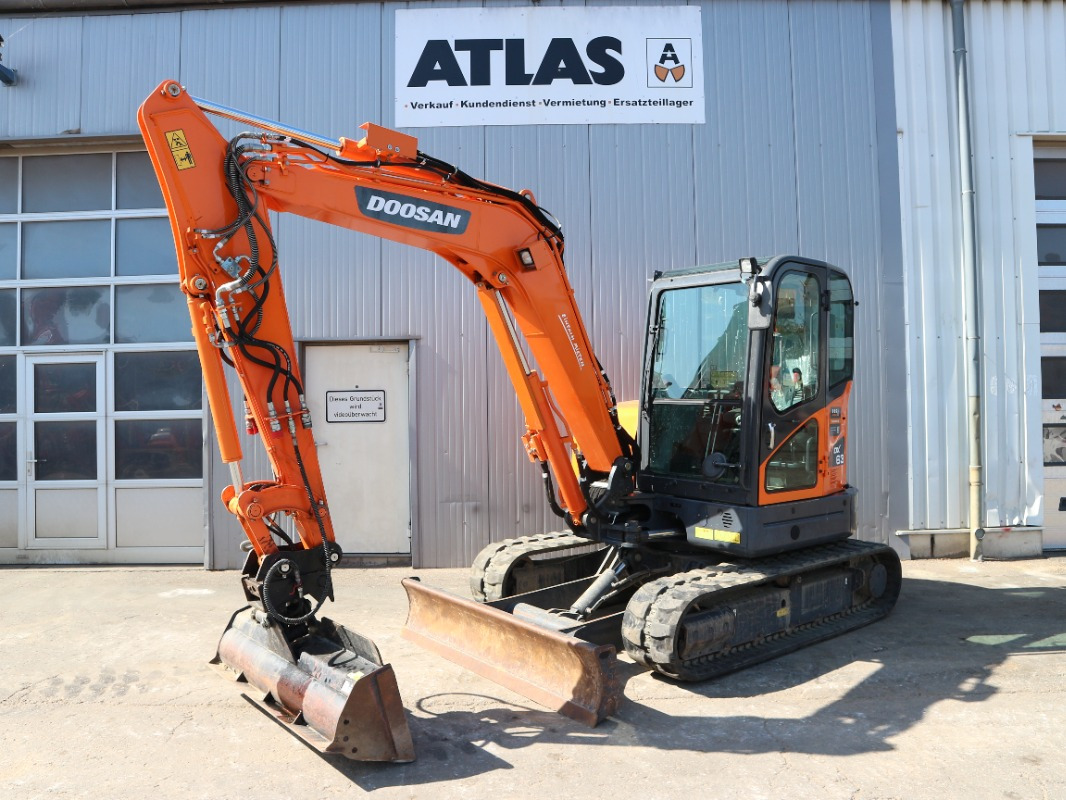 Doosan DX63-3 - Mini pelle: photos 1 Doosan DX63-3 - Mini pelle: photos 1