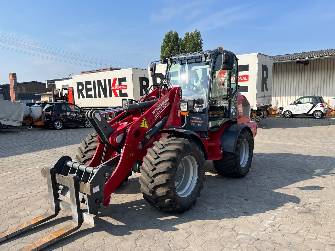 Weidemann WM5080 - Chargeuse sur pneus: photos 1 Weidemann WM5080 - Chargeuse sur pneus: photos 1