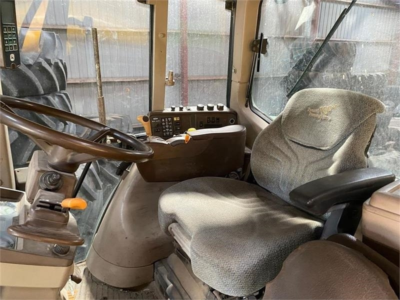 John Deere 6920 S Autopower - Tracteur agricole: photos 5 John Deere 6920 S Autopower - Tracteur agricole: photos 5