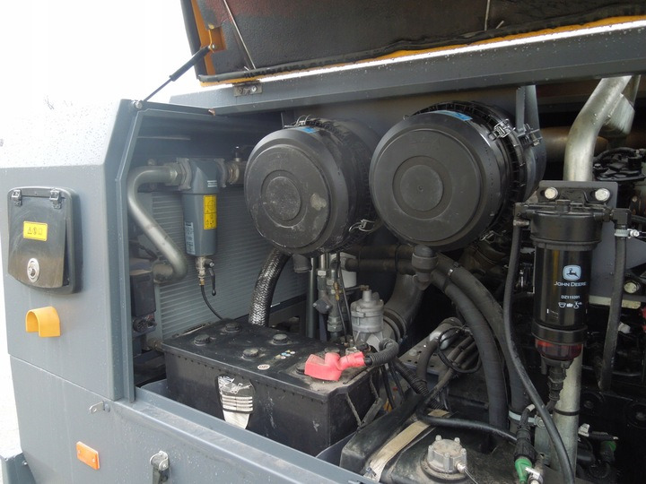 Atlas copco XATS186 - Compresseur d'air: photos 5 Atlas copco XATS186 - Compresseur d'air: photos 5