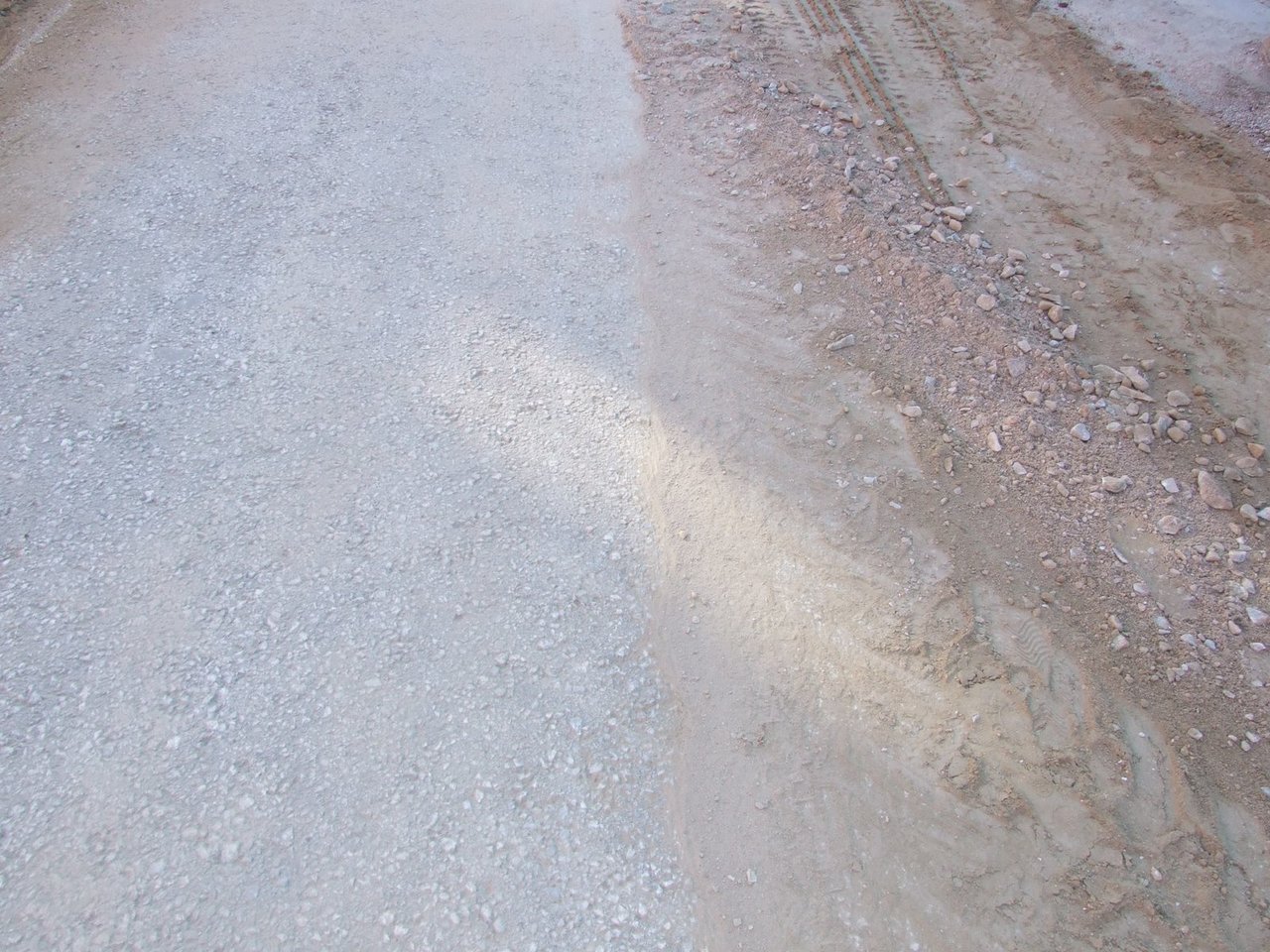 SAYGINLAR FORKLIFT MOUNTED ROAD SWEEPER - Brosse pour Chariot élévateur: photos 5 SAYGINLAR FORKLIFT MOUNTED ROAD SWEEPER - Brosse pour Chariot élévateur: photos 5