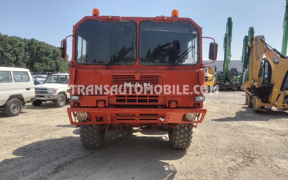 Man KAT 1 8x8 12.7L TURBO DIESEL GRUE 7 tonnes ATLAS KM4300 M5 + CITERNE CARBURANT mobile 3.500 litres - EXPORT OUT EU en crédit-bail Man KAT 1 8x8 12.7L TURBO DIESEL GRUE 7 tonnes ATLAS KM4300 M5 + CITERNE CARBURANT mobile 3.500 litres - EXPORT OUT EU: photos 8