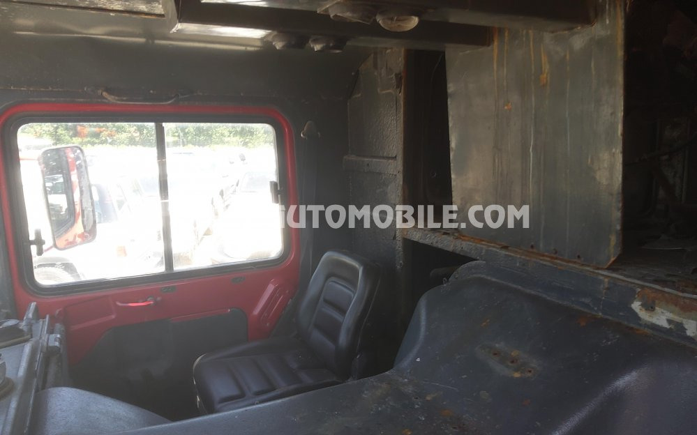 Man KAT 1 8x8 12.7L TURBO DIESEL GRUE 7 tonnes ATLAS KM4300 M5 + CITERNE CARBURANT mobile 3.500 litres - EXPORT OUT EU en crédit-bail Man KAT 1 8x8 12.7L TURBO DIESEL GRUE 7 tonnes ATLAS KM4300 M5 + CITERNE CARBURANT mobile 3.500 litres - EXPORT OUT EU: photos 10