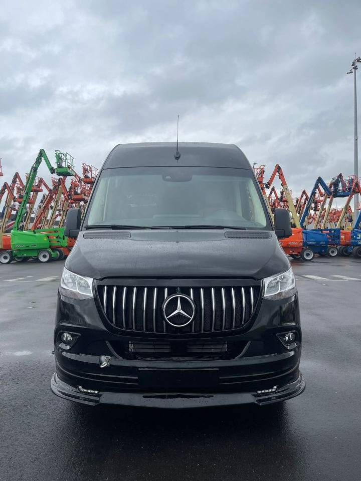Mercedes Sprinter 519 CDI 2.2L Diesel Automatic VIP - Minibus, Transport de personnes: photos 2 Mercedes Sprinter 519 CDI 2.2L Diesel Automatic VIP - Minibus, Transport de personnes: photos 2
