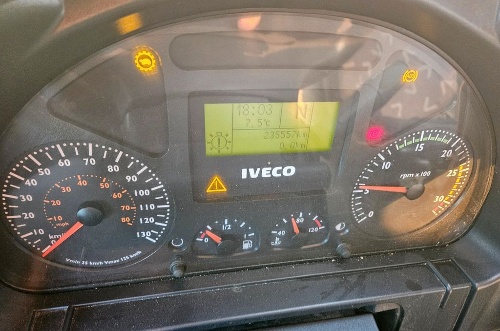 Camion benne, Camion grue Iveco Trakker 190T33 4x4 Euro5 Kran Atlas 120.2E Funk: photos 18