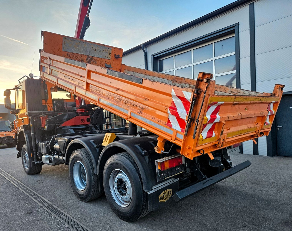 Camion benne, Camion grue Iveco Trakker 410 6x4-4 EEV Palfinger PK12502 Funk: photos 14