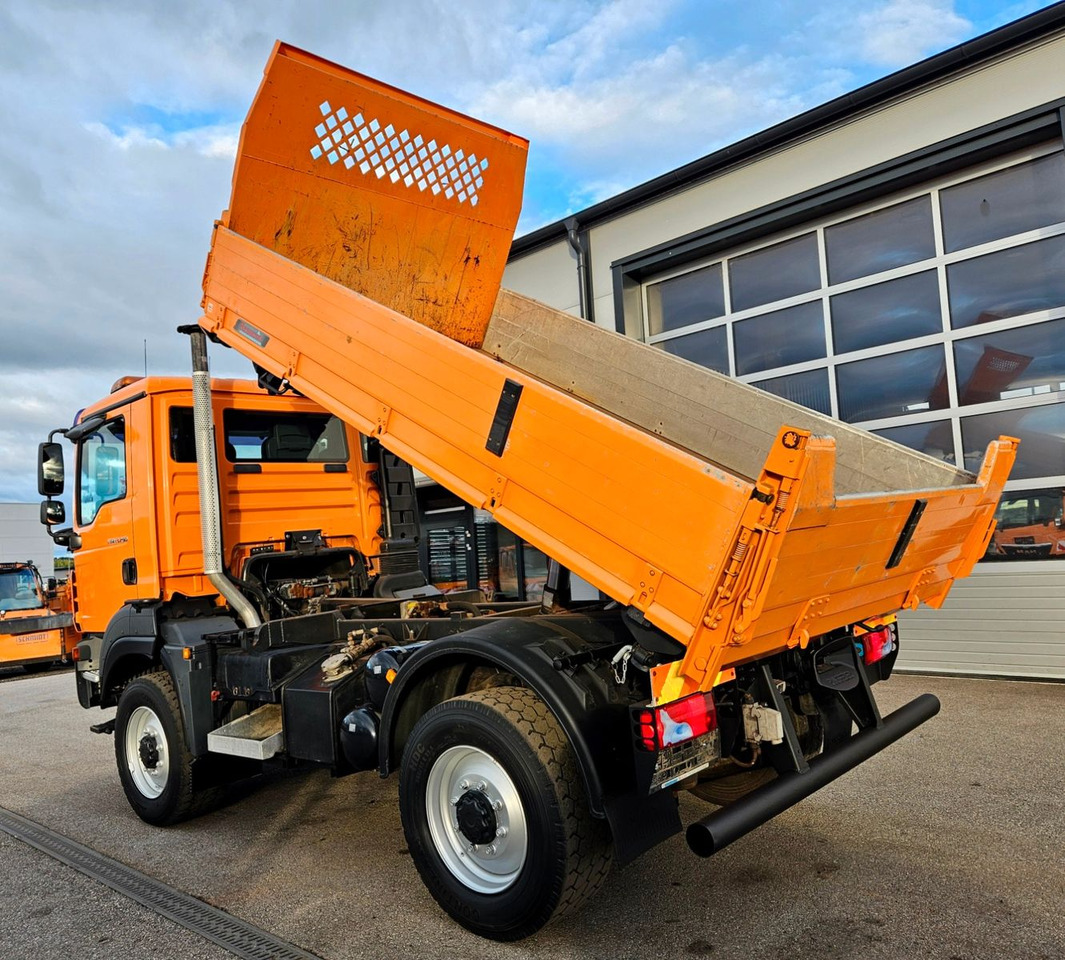 MAN TGM 13.290 4x4 Euro5 Winterdienst Single - Camion benne: photos 3 MAN TGM 13.290 4x4 Euro5 Winterdienst Single - Camion benne: photos 3