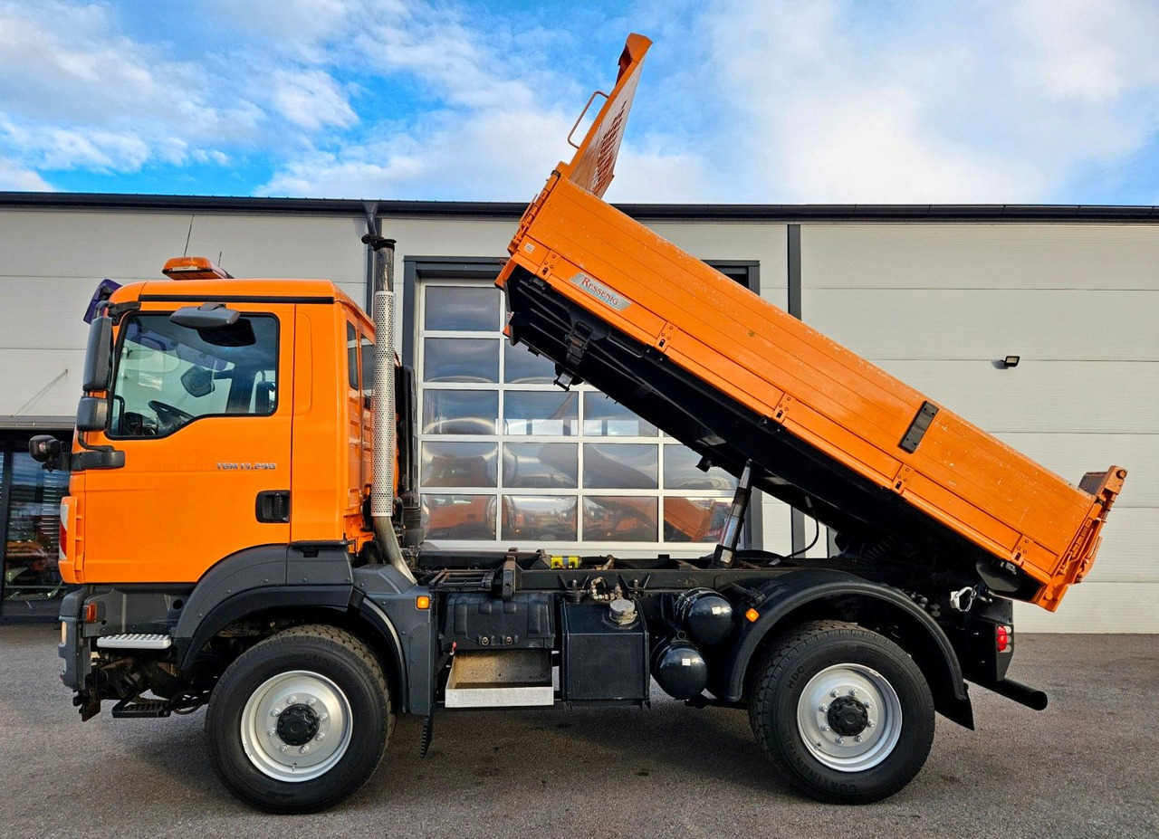 MAN TGM 13.290 4x4 Euro5 Winterdienst Single - Camion benne: photos 2 MAN TGM 13.290 4x4 Euro5 Winterdienst Single - Camion benne: photos 2
