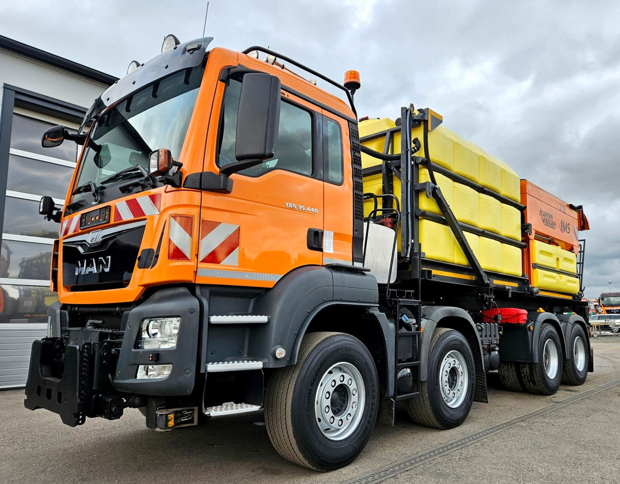 MAN TGS 35.440 8x4 BL Euro6 Winterdienst Streuer - Camion benne: photos 1 MAN TGS 35.440 8x4 BL Euro6 Winterdienst Streuer - Camion benne: photos 1