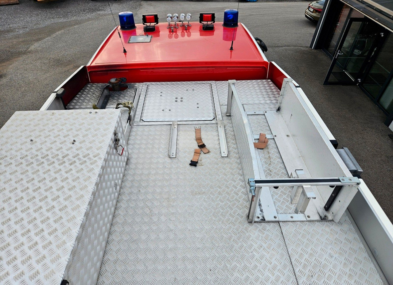 Camion de pompier Mercedes-Benz 1829 Feuerwehr Ziegler RLF 2000/300 TLF Winde: photos 13 Camion de pompier Mercedes-Benz 1829 Feuerwehr Ziegler RLF 2000/300 TLF Winde: photos 13