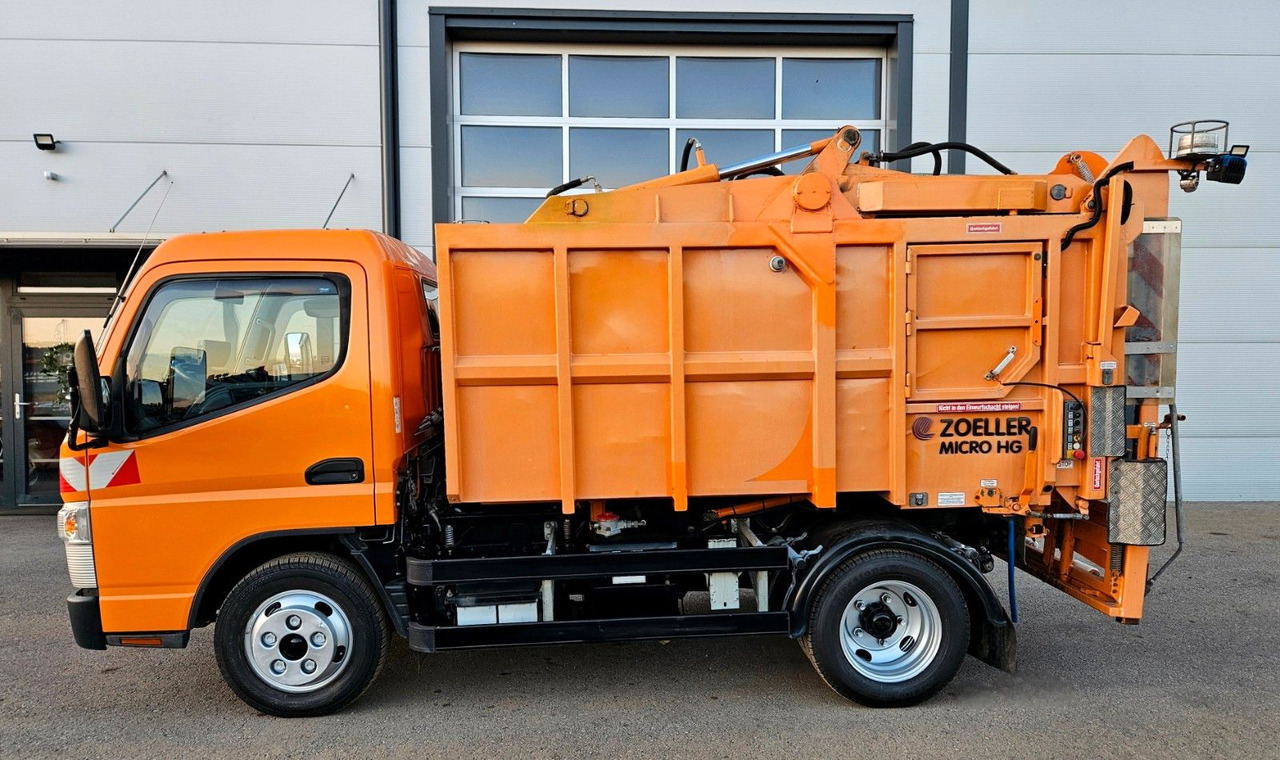Mitsubishi Fuso Canter 6S15 Zoeller Micro Müllpresse - Benne à ordures ménagères: photos 2 Mitsubishi Fuso Canter 6S15 Zoeller Micro Müllpresse - Benne à ordures ménagères: photos 2
