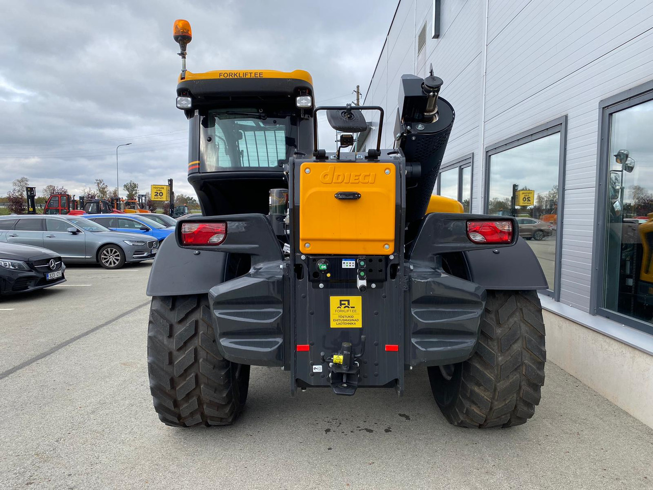 Dieci Agri Plus 42.7 VS EVO2 GD - Chariot télescopique: photos 4 Dieci Agri Plus 42.7 VS EVO2 GD - Chariot télescopique: photos 4