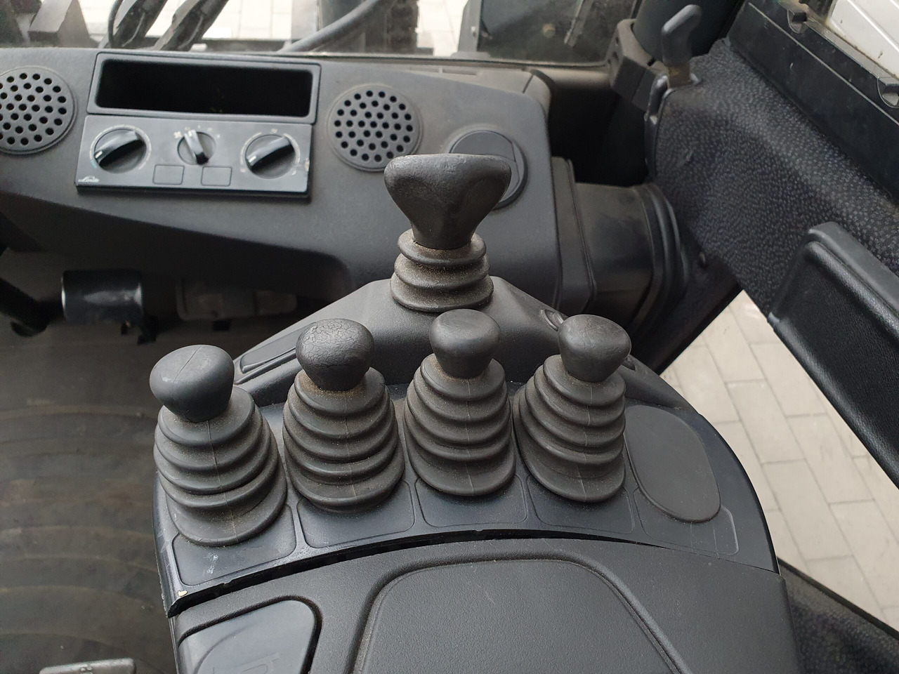 Chariot élévateur diesel LINDE H50D-02/600: photos 8 Chariot élévateur diesel LINDE H50D-02/600: photos 8