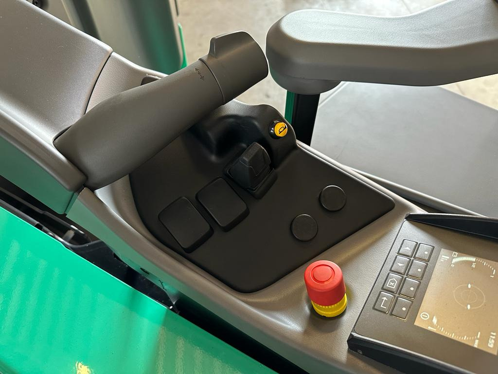 Gerbeur Mitsubishi SBR16N: photos 12 Gerbeur Mitsubishi SBR16N: photos 12