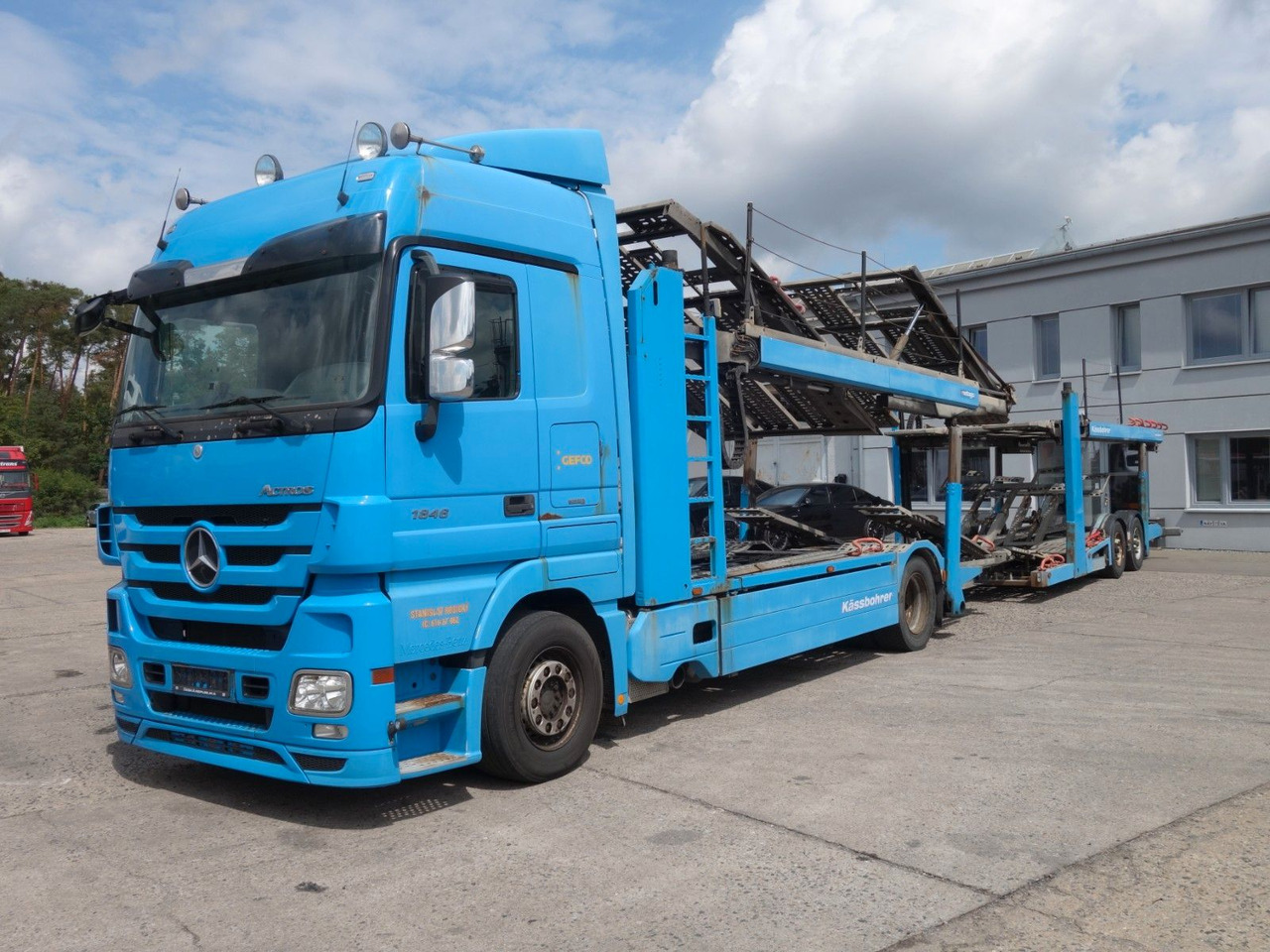 Mercedes-Benz Actros 1846 mit Kässbohrer Metago/Vario - Camion porte-voitures: photos 1 Mercedes-Benz Actros 1846 mit Kässbohrer Metago/Vario - Camion porte-voitures: photos 1