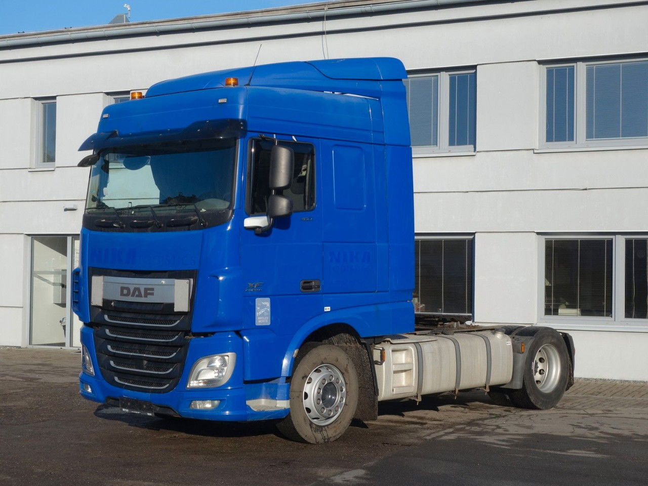 DAF XF 460 SC Standard E6, Standklima - Tracteur routier: photos 1 DAF XF 460 SC Standard E6, Standklima - Tracteur routier: photos 1