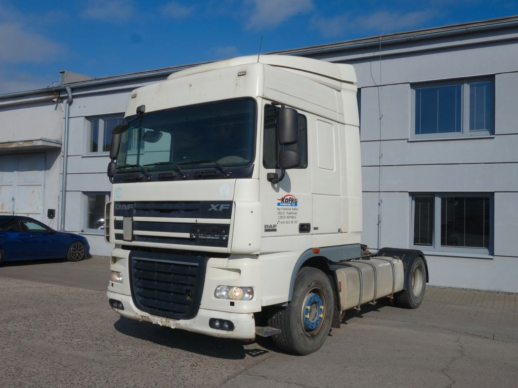 DAF XF 460 SC Standard Hydraulik - Tracteur routier: photos 1 DAF XF 460 SC Standard Hydraulik - Tracteur routier: photos 1