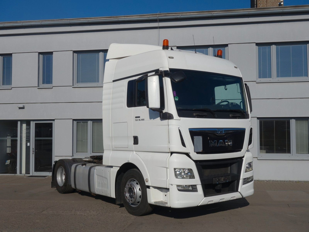 MAN TGX 18.480 XLX E6 ST, Retarder - Tracteur routier: photos 2 MAN TGX 18.480 XLX E6 ST, Retarder - Tracteur routier: photos 2
