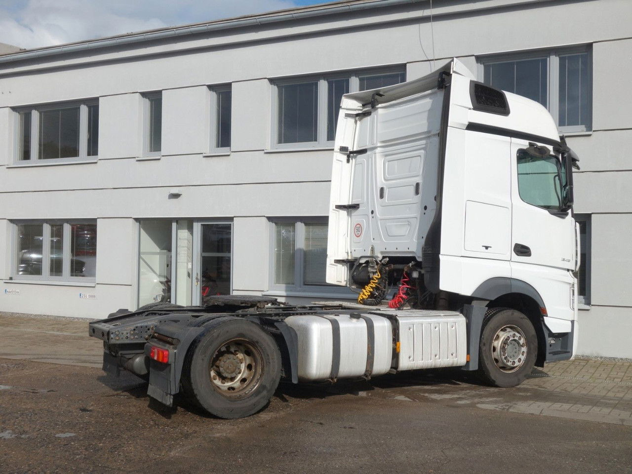 Mercedes-Benz Actros 1845 LS SD, Giga Space - Tracteur routier: photos 4 Mercedes-Benz Actros 1845 LS SD, Giga Space - Tracteur routier: photos 4