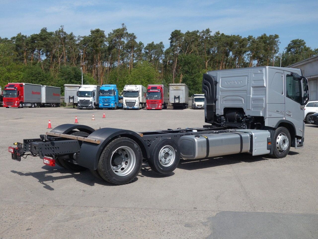 Volvo FM 460 FM13 6x2 Neue RTO , Kassbohrer, Rolfo, Rimo - Châssis cabine: photos 4 Volvo FM 460 FM13 6x2 Neue RTO , Kassbohrer, Rolfo, Rimo - Châssis cabine: photos 4