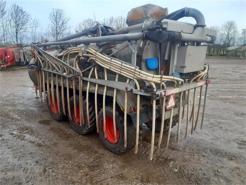 Tonne à lisier Harsø HV 24 m. 24 meter bom: photos 6 Tonne à lisier Harsø HV 24 m. 24 meter bom: photos 6